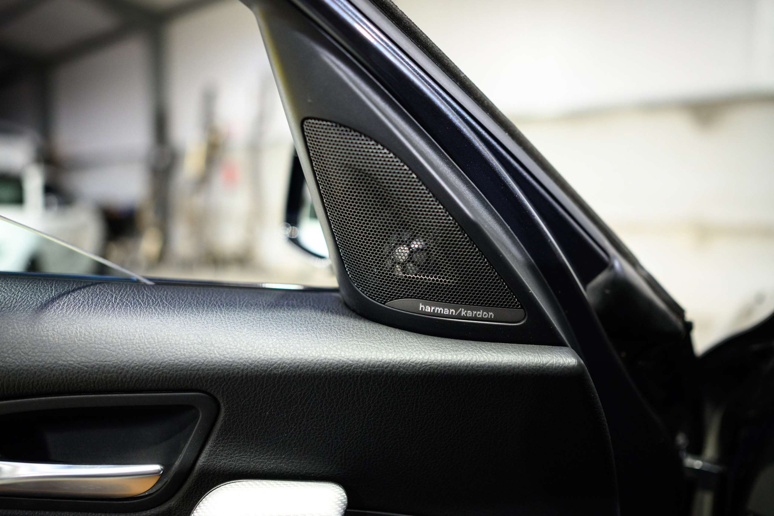 129b1a90-83eb-4573-aaa8-8896b58ac4a517-bmw-140-m140i-cognac-harmankardon-navi-pro-a-led.jpg
