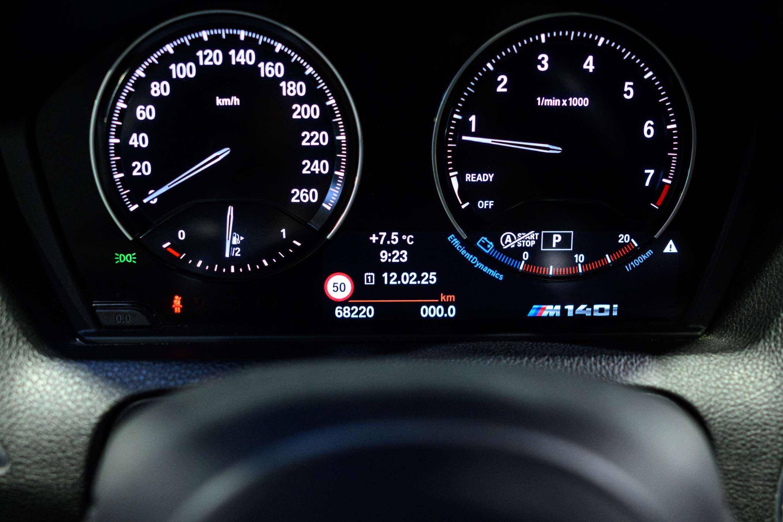 129b1a90-83eb-4573-aaa8-8896b58ac4a519-bmw-140-m140i-cognac-harmankardon-navi-pro-a-led.jpg