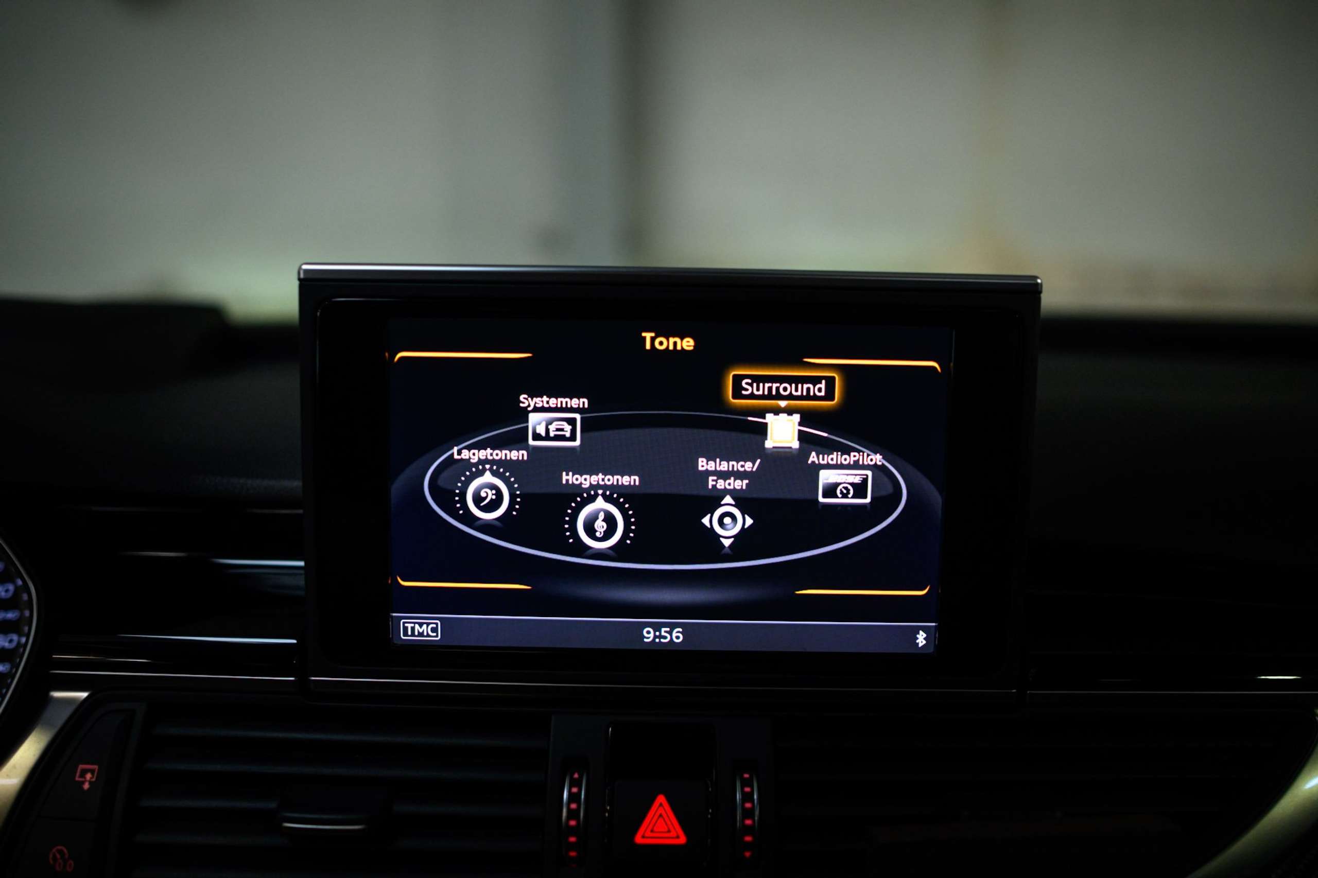 14d67df1-5e6e-4ca7-86a5-a4f0bad7566235-audi-rs6-4-0-v8-lichte-vracht-carbon-bose-pano.jpg