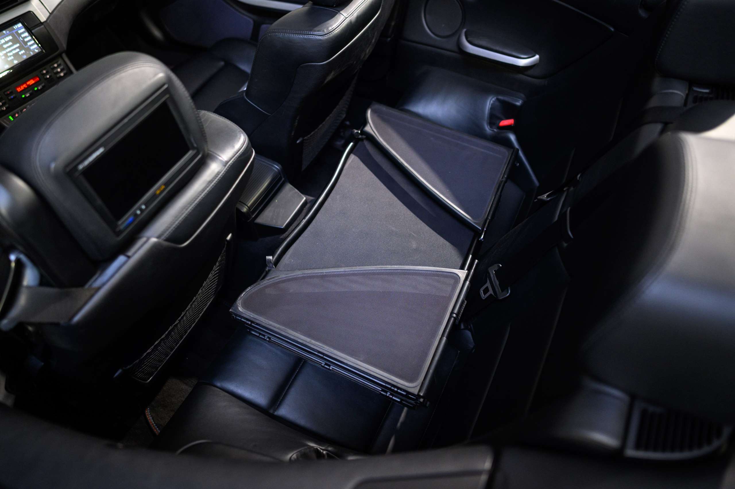 2c2bbc03-4d80-4ef7-9f7b-f0efbcce52c028-bmw-m3-cabriolet-3-2-s54-harman-kardon-navpro-xenon.jpg