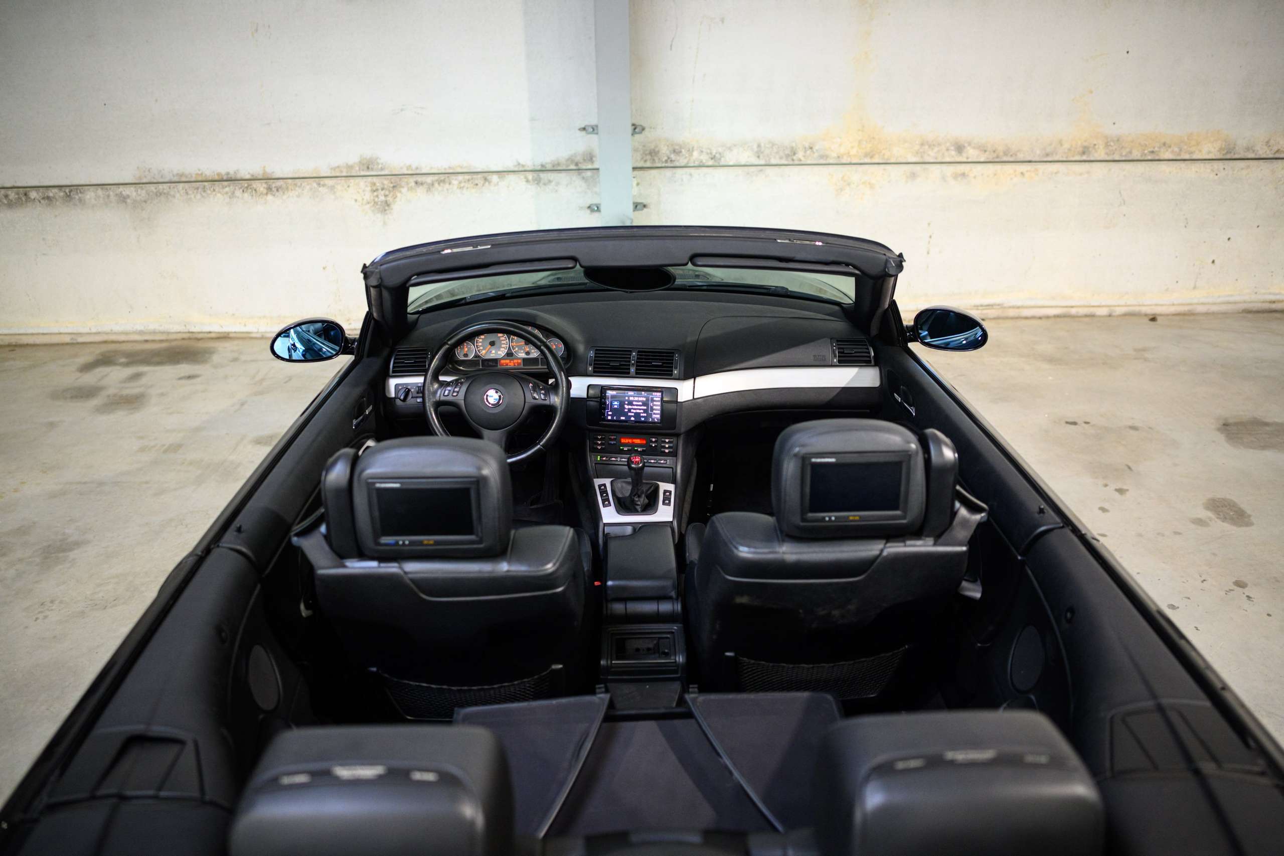 2c2bbc03-4d80-4ef7-9f7b-f0efbcce52c07-bmw-m3-cabriolet-3-2-s54-harman-kardon-navpro-xenon.jpg
