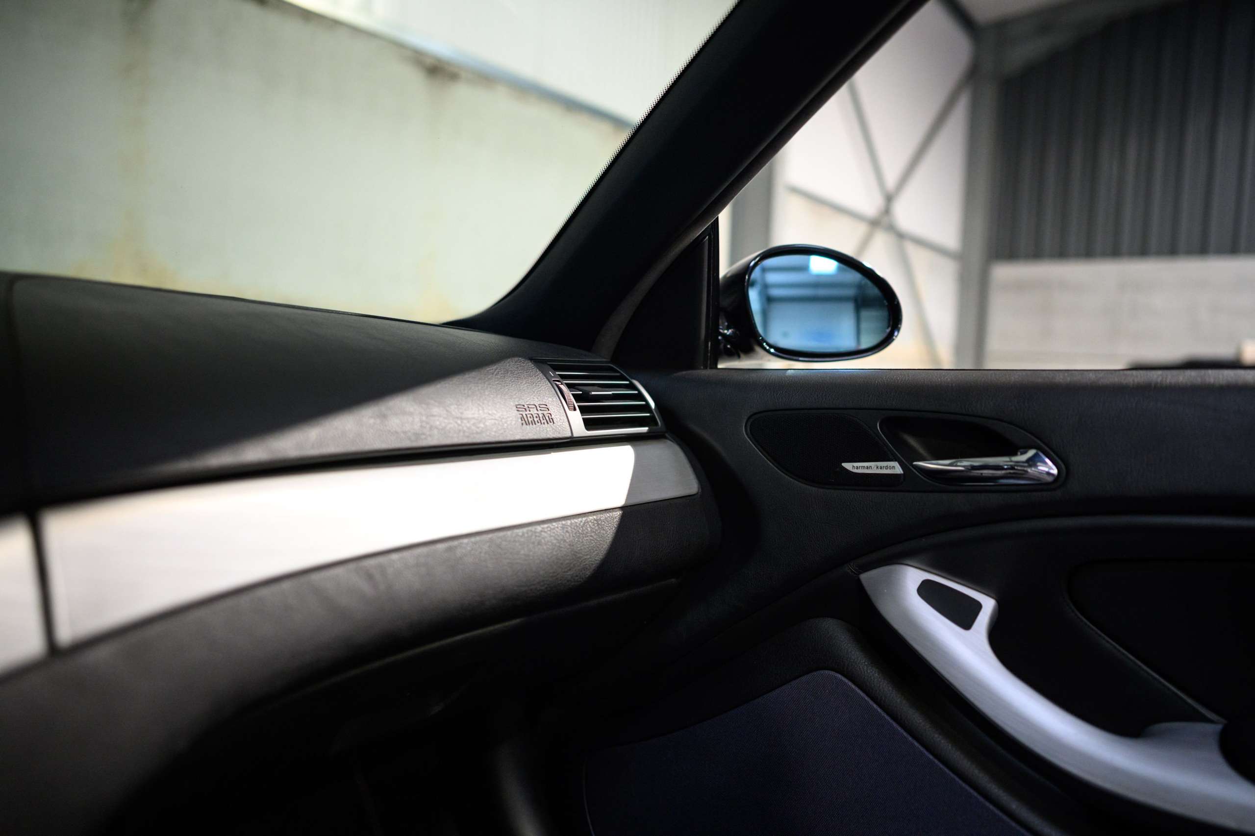 2c2bbc03-4d80-4ef7-9f7b-f0efbcce52c09-bmw-m3-cabriolet-3-2-s54-harman-kardon-navpro-xenon.jpg