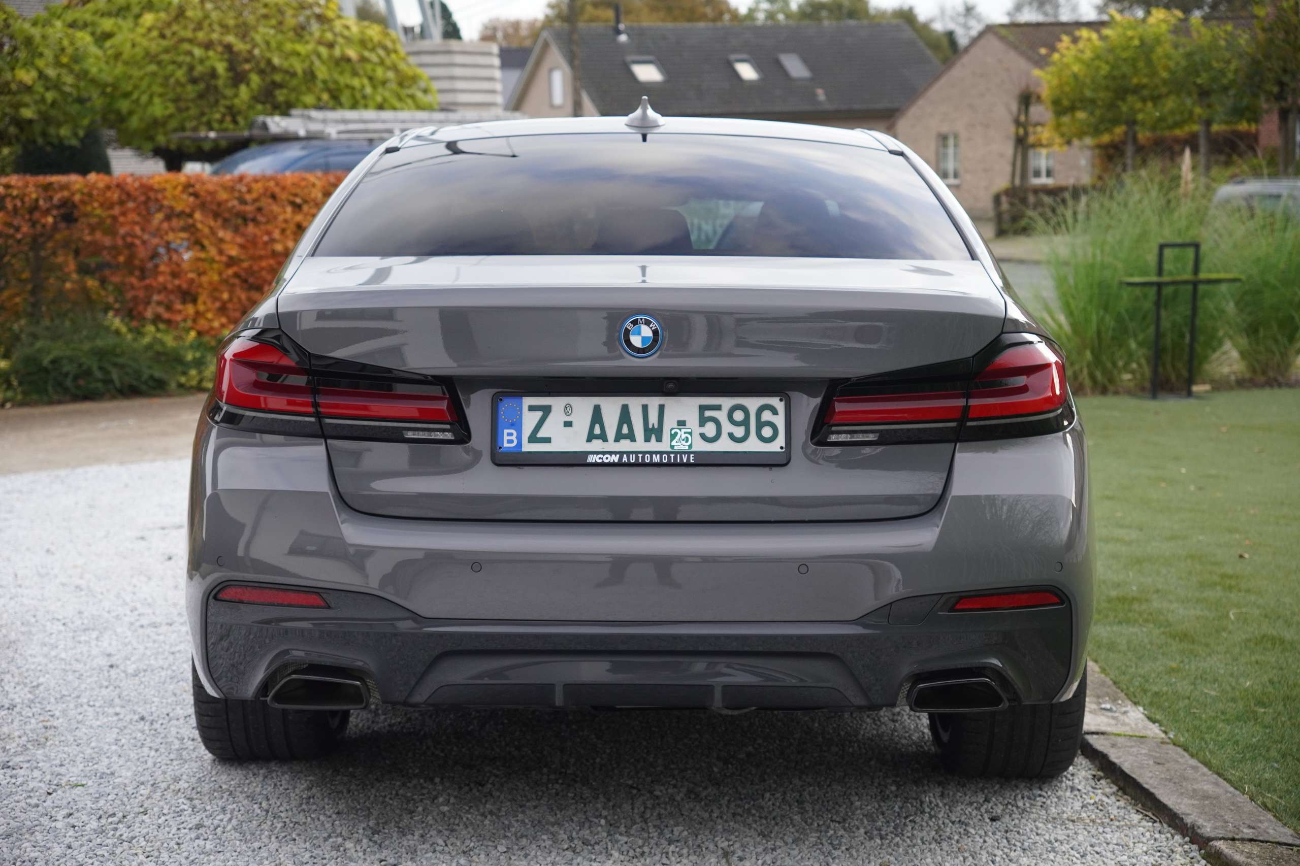 2cba490c-7e2c-43a9-ac4b-9b96ef2787a314-bmw-530-530e-phev-m-pack-adapt-led-exclusive-colour.jpg