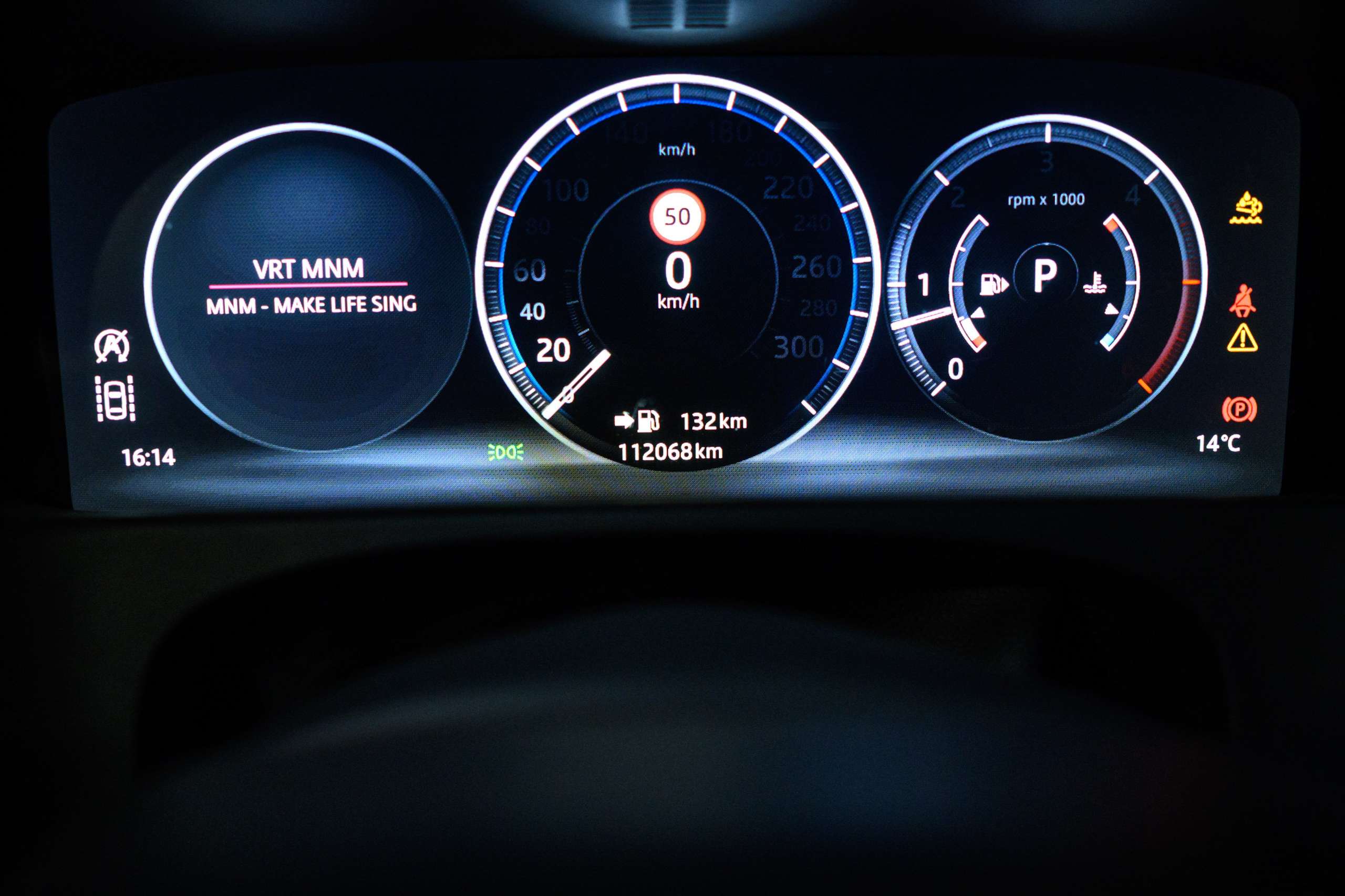 58de6a89-f309-42e0-9ac3-f17727f8be8212-jaguar-xf-sportbrake-3-0-d-v6-300-sport-meridian-full-op.jpg