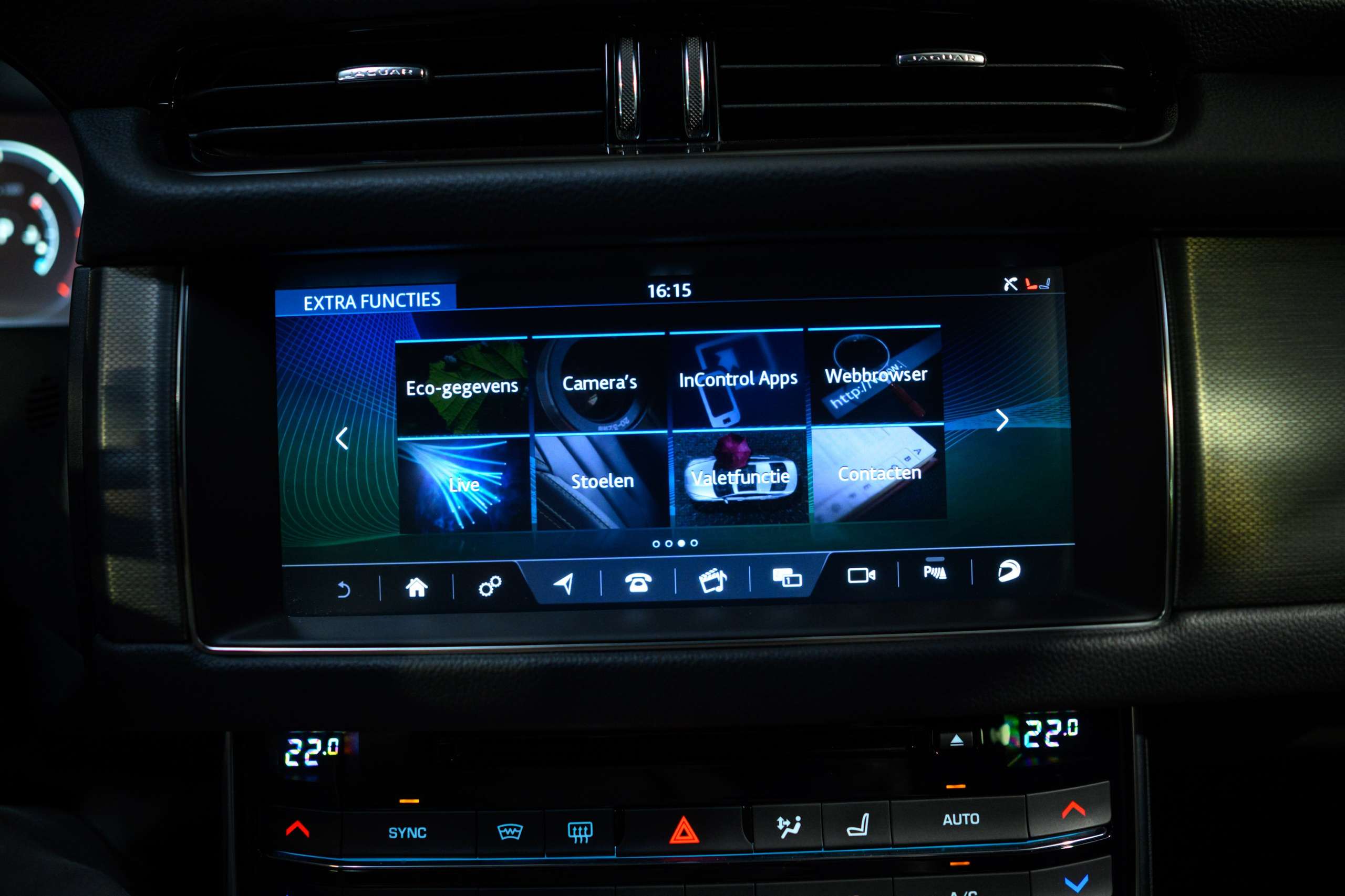 58de6a89-f309-42e0-9ac3-f17727f8be8217-jaguar-xf-sportbrake-3-0-d-v6-300-sport-meridian-full-op.jpg