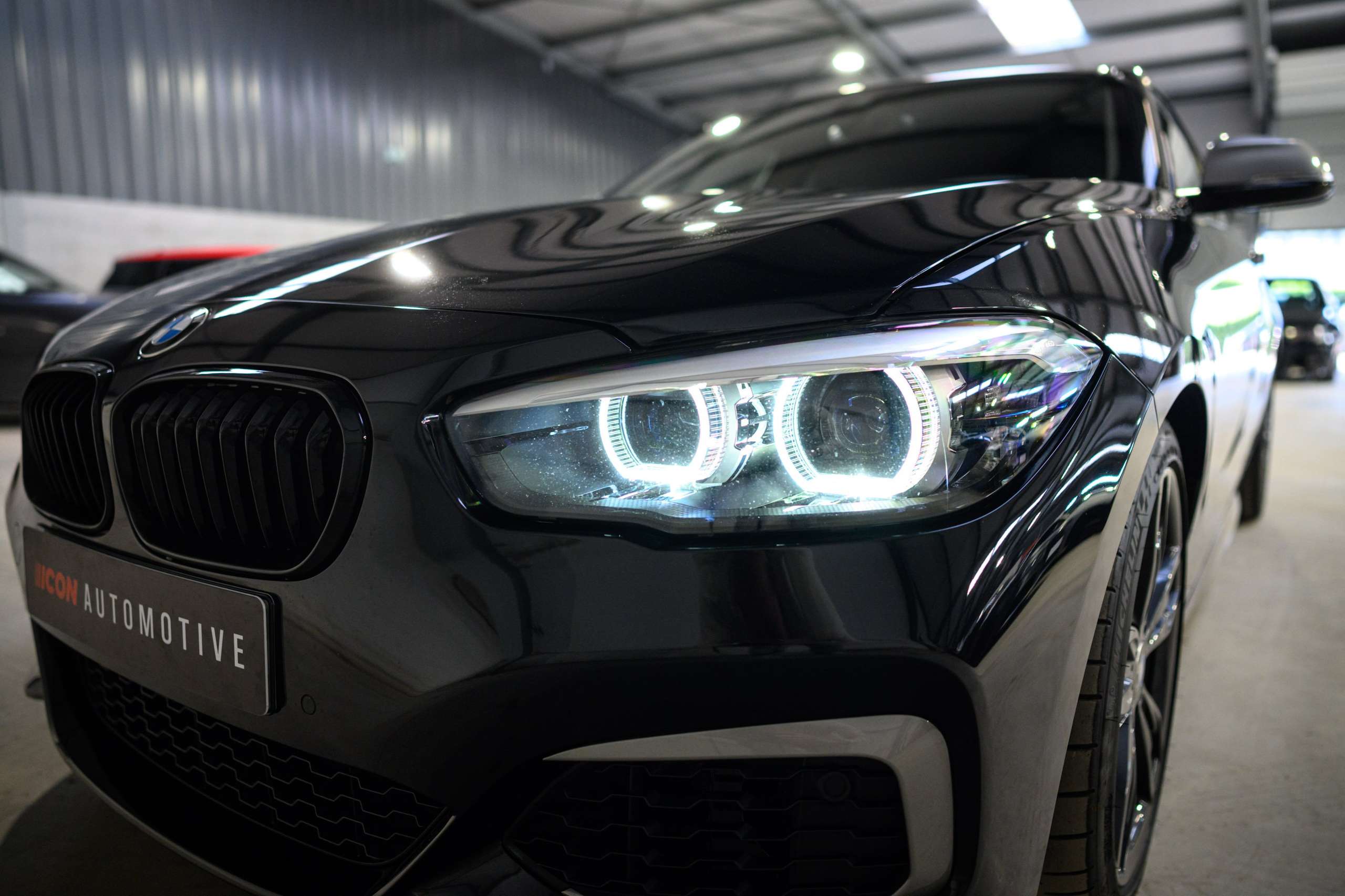64187ab5-fb00-4c1d-b6db-35ff32f2278911-bmw-140-m140i-navi-pro-harman-kardon-camera-led.jpg