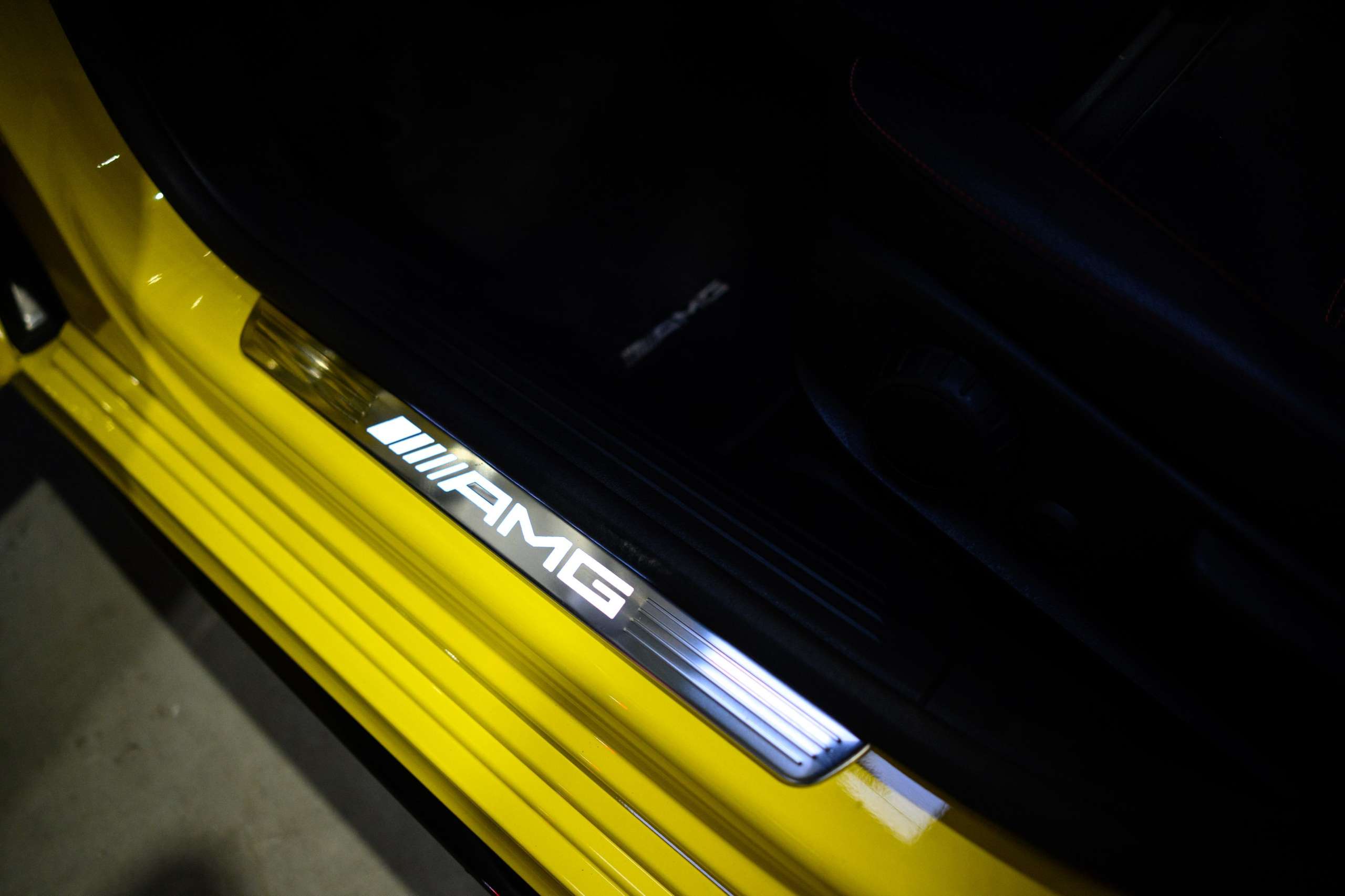 725b1d60-881e-4bec-bc24-015f7628b31125-mercedes-benz-a-45-amg-s-4-matic-burmester-led-nightpack-carplay.jpg