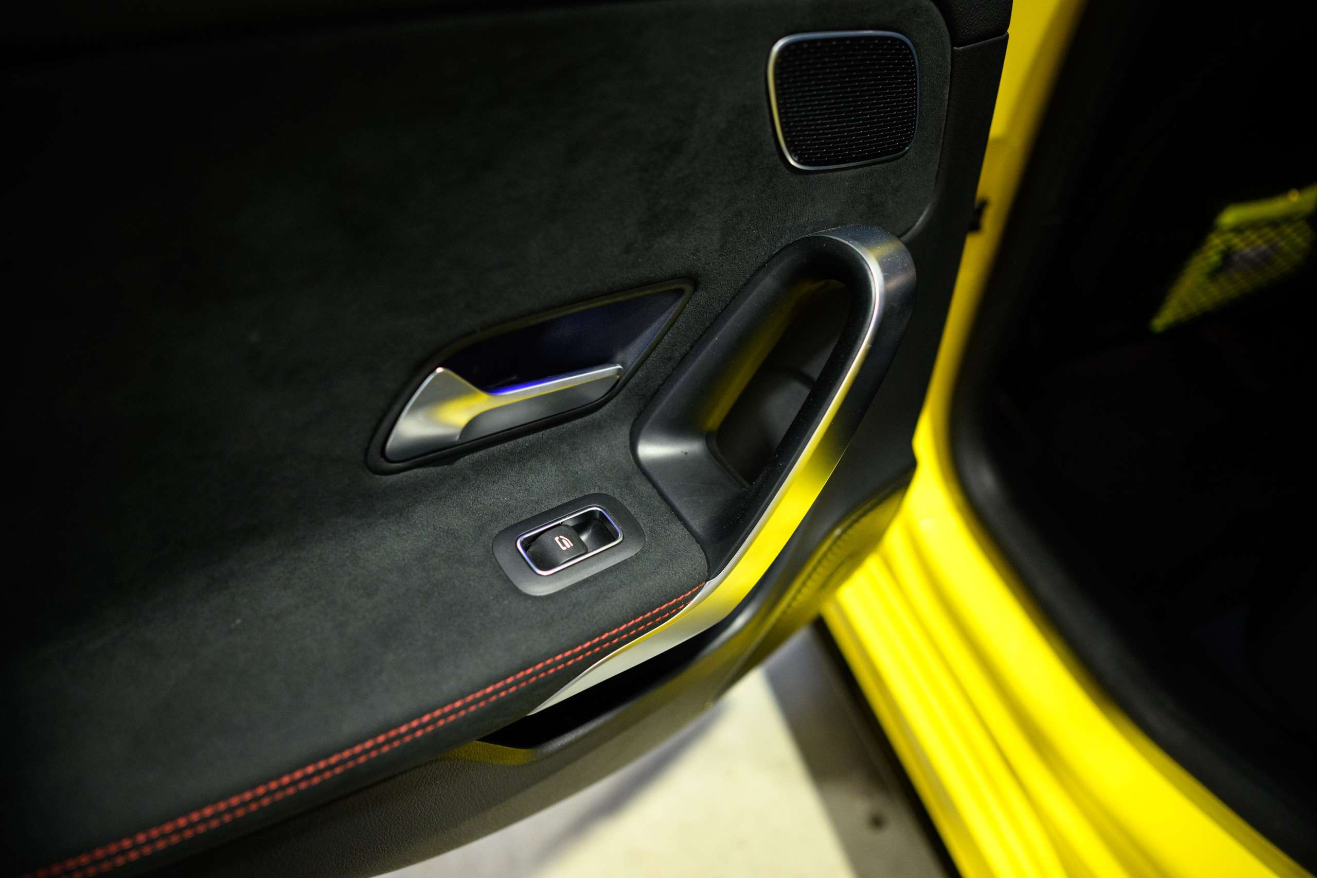 725b1d60-881e-4bec-bc24-015f7628b31127-mercedes-benz-a-45-amg-s-4-matic-burmester-led-nightpack-carplay.jpg