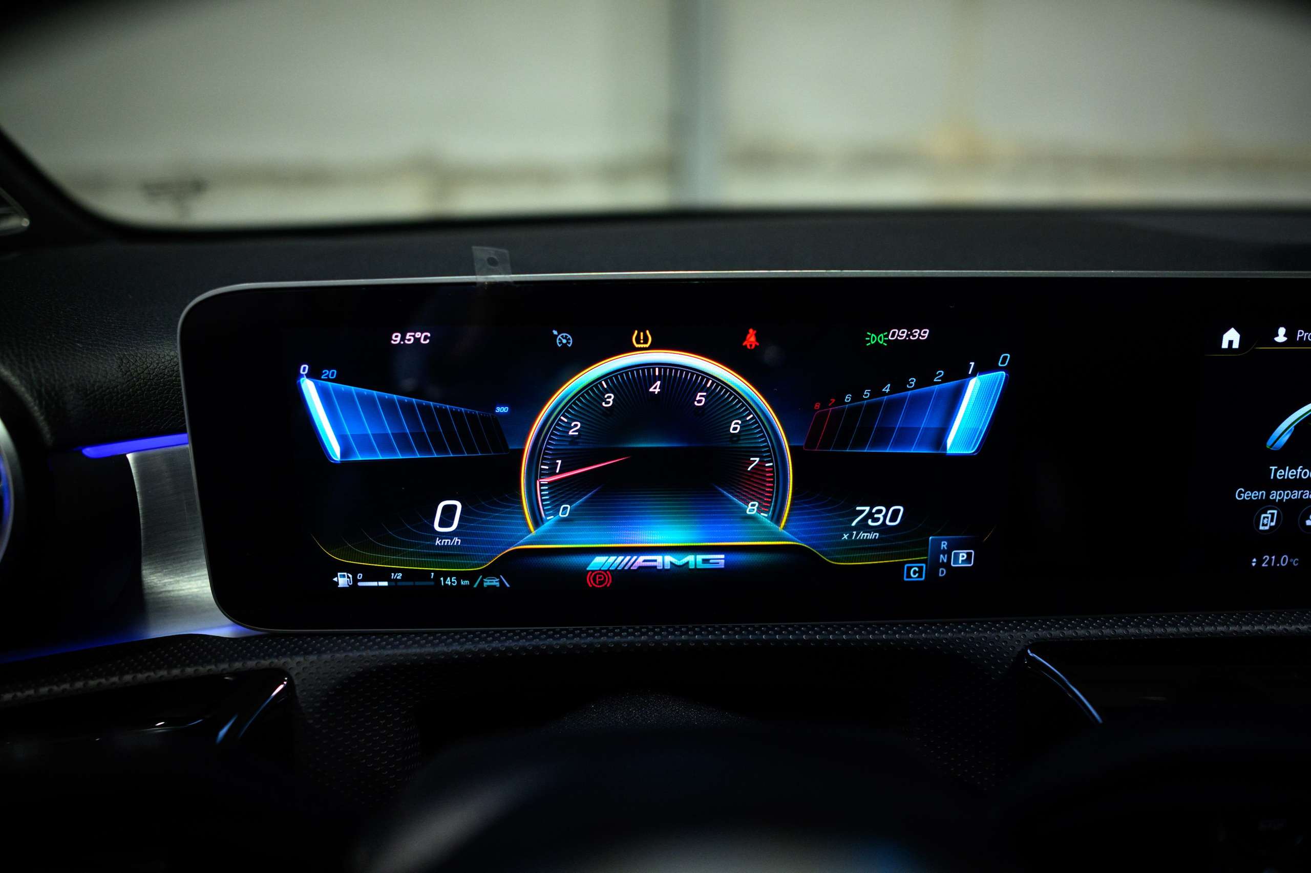 725b1d60-881e-4bec-bc24-015f7628b31131-mercedes-benz-a-45-amg-s-4-matic-burmester-led-nightpack-carplay.jpg