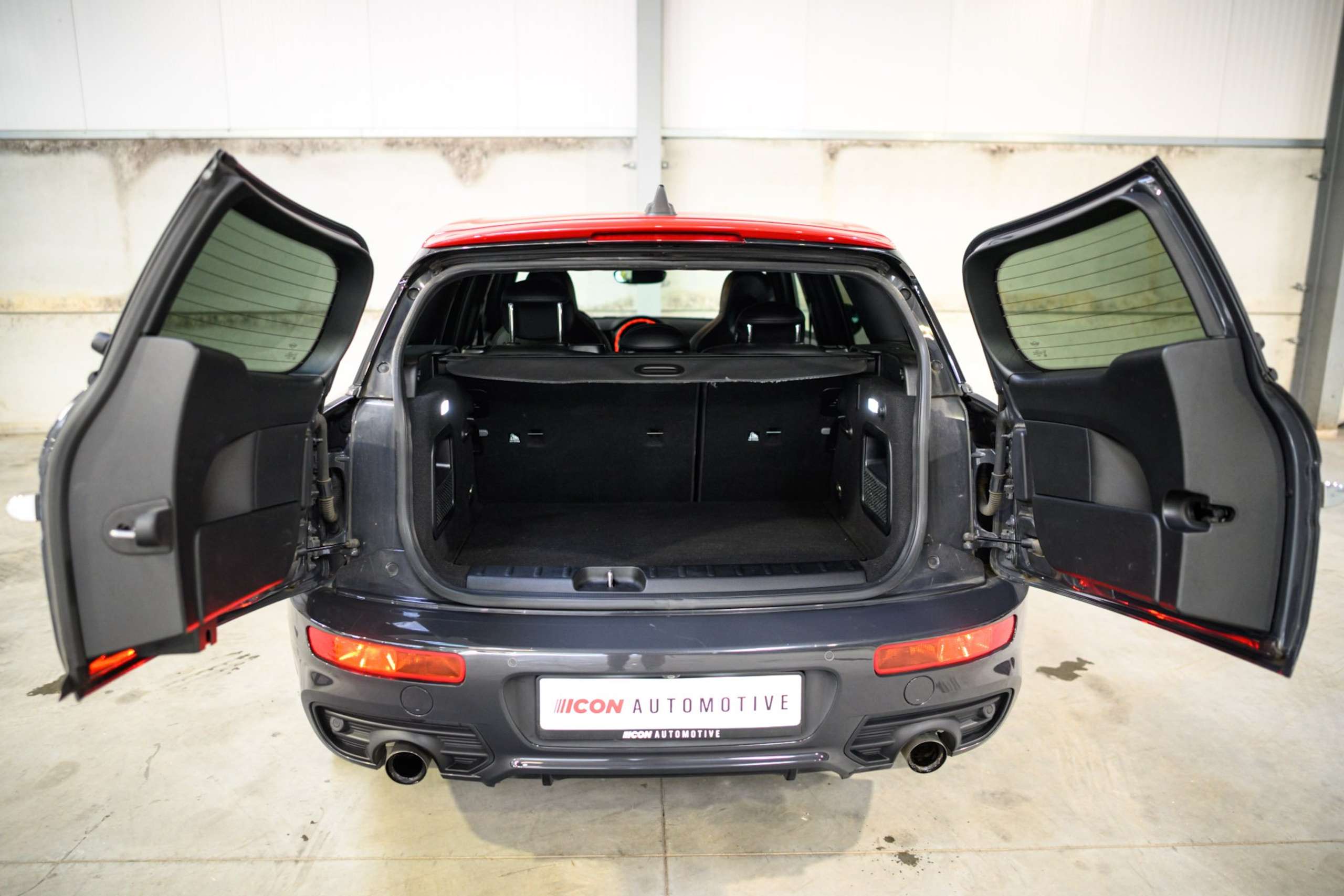 7b0572a4-d9c4-474b-8cbc-9e162a1c706519-mini-john-cooper-works-clubman-2-0as-jcw-works-harman-k-led-awd-carplay.jpg