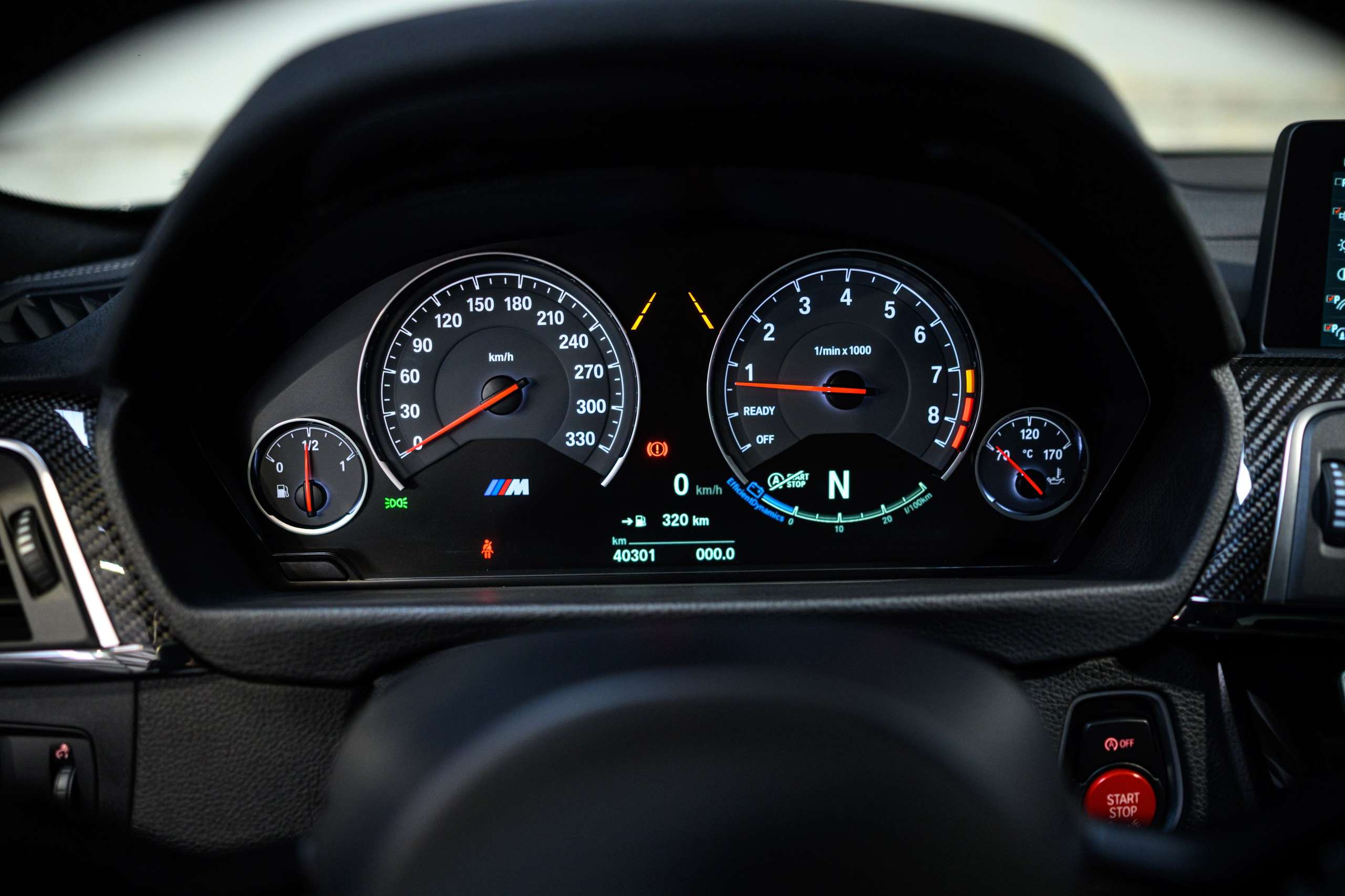 84986894-6574-4b7f-9973-1d7f0603c32810-bmw-m4-dkg-360-adaptive-led-hud-navpro-keyl.jpg