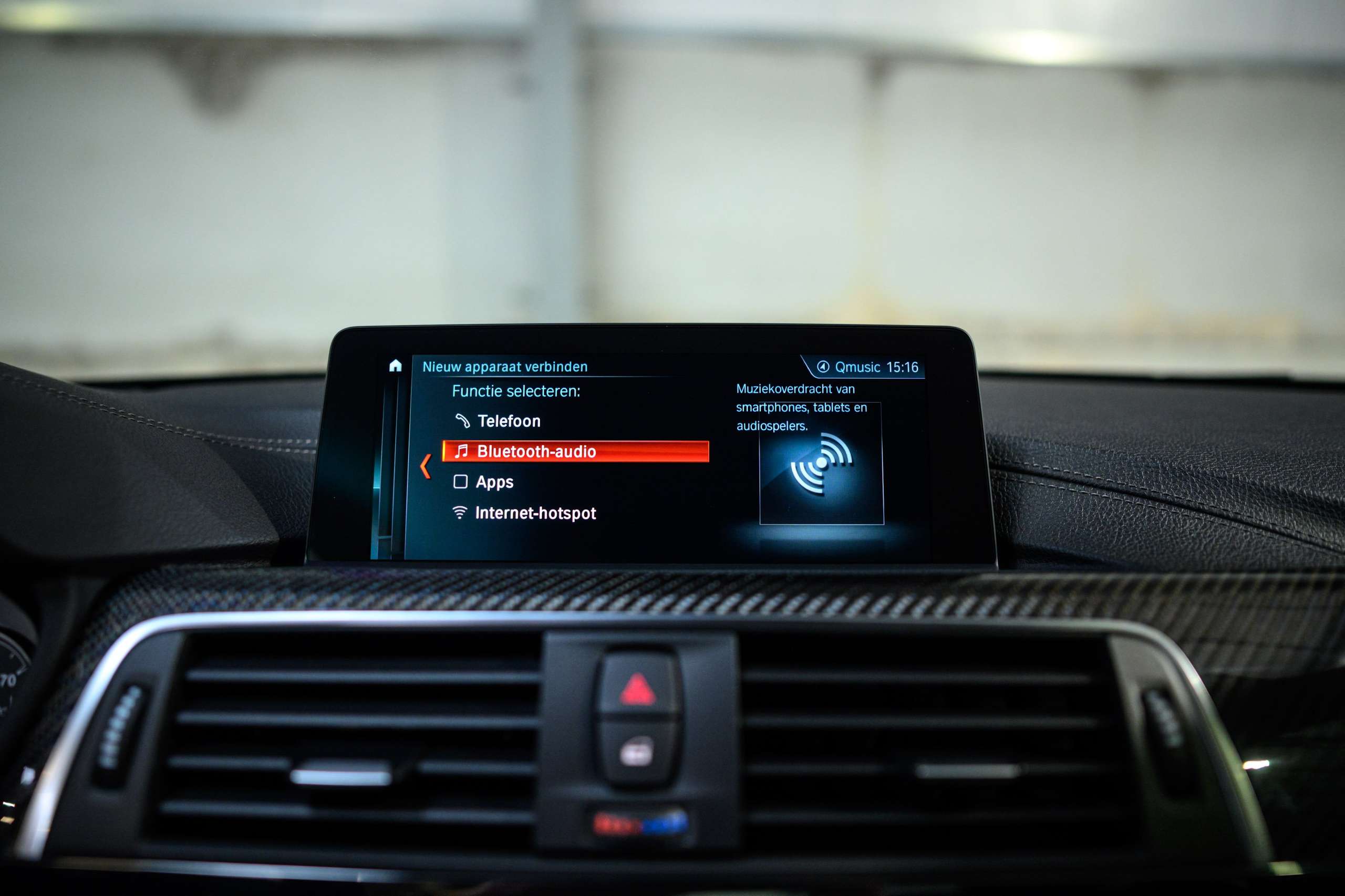 84986894-6574-4b7f-9973-1d7f0603c32836-bmw-m4-dkg-360-adaptive-led-hud-navpro-keyl.jpg
