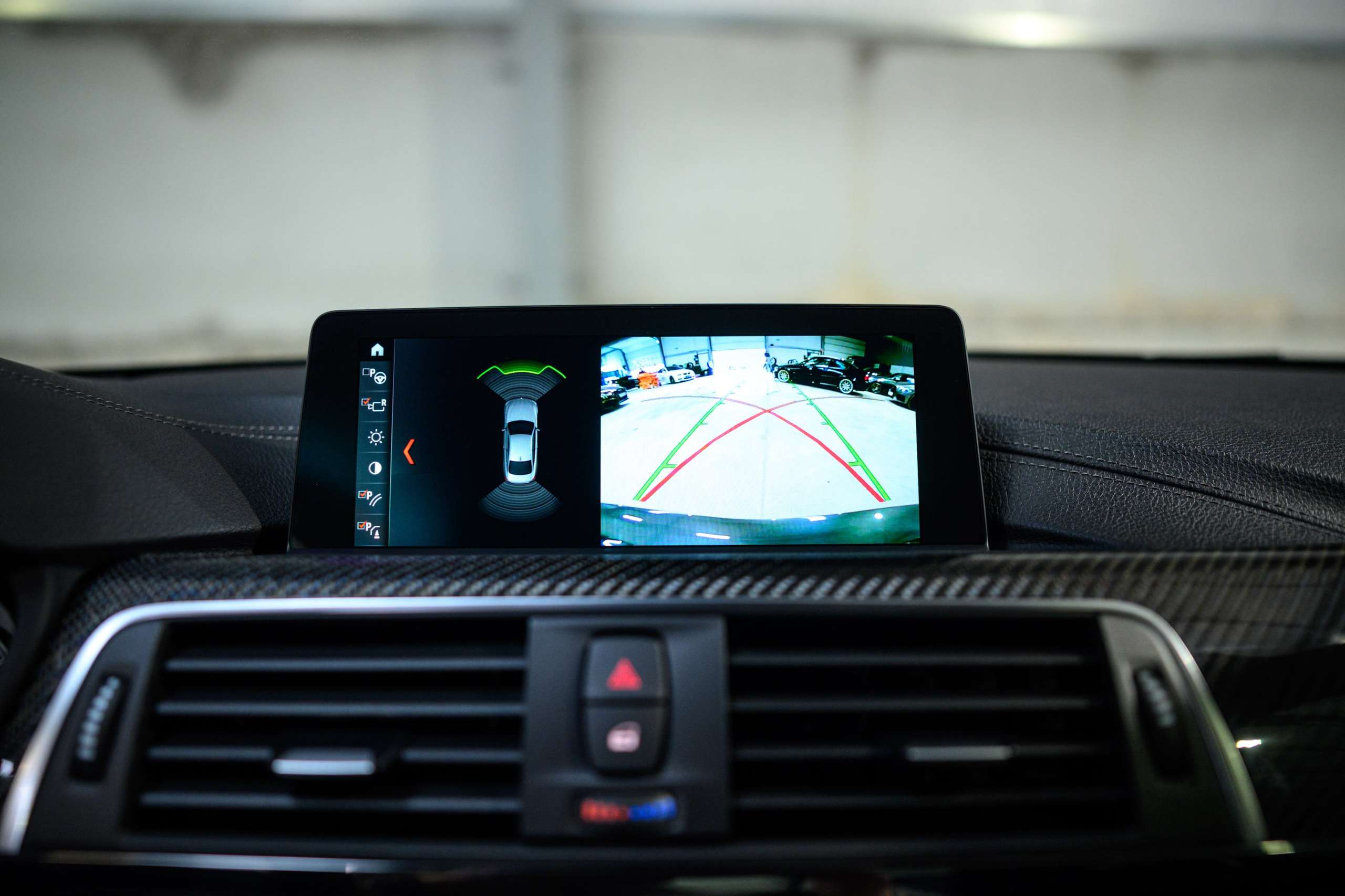 84986894-6574-4b7f-9973-1d7f0603c32838-bmw-m4-dkg-360-adaptive-led-hud-navpro-keyl.jpg