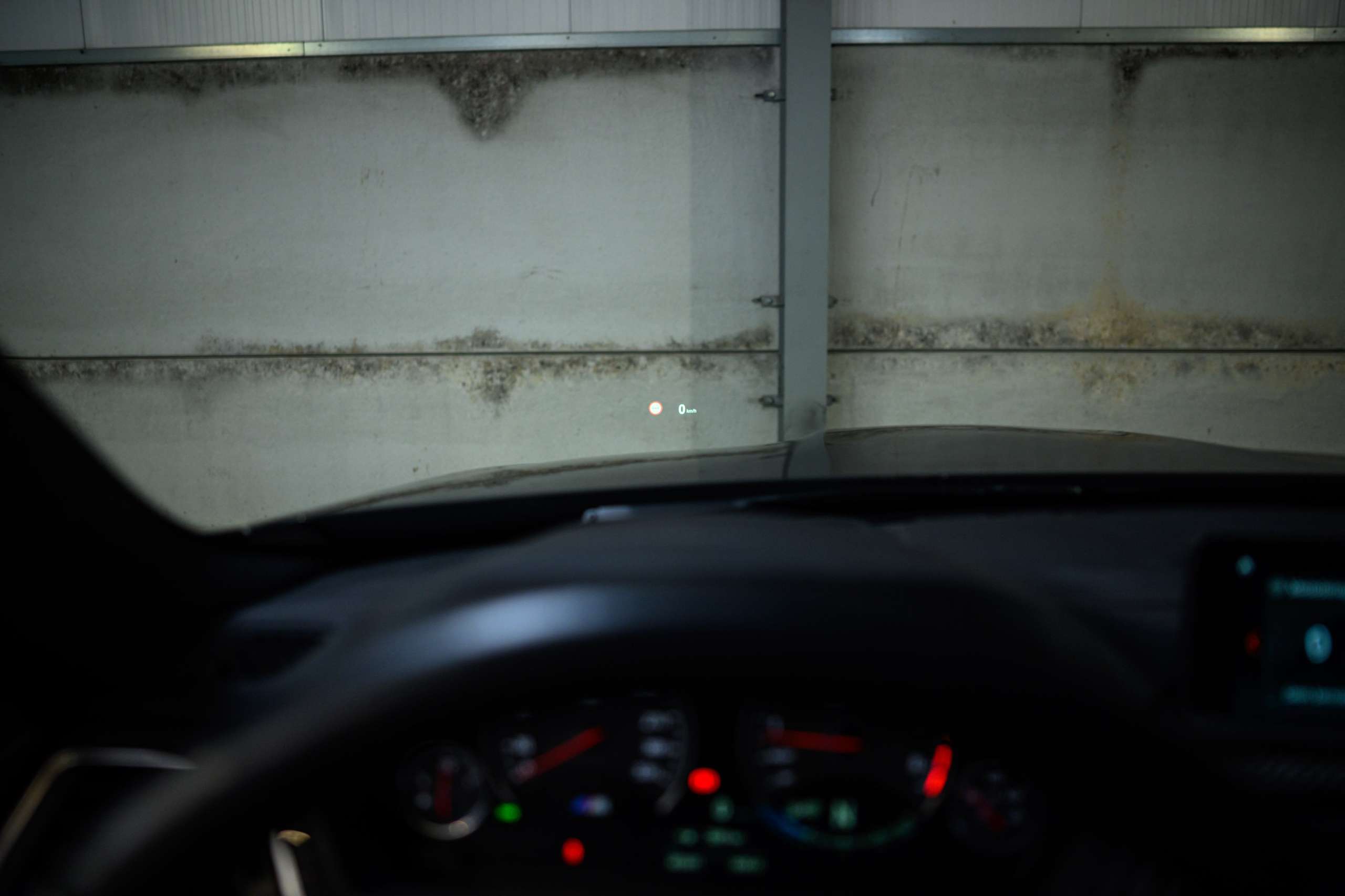 84986894-6574-4b7f-9973-1d7f0603c32839-bmw-m4-dkg-360-adaptive-led-hud-navpro-keyl.jpg