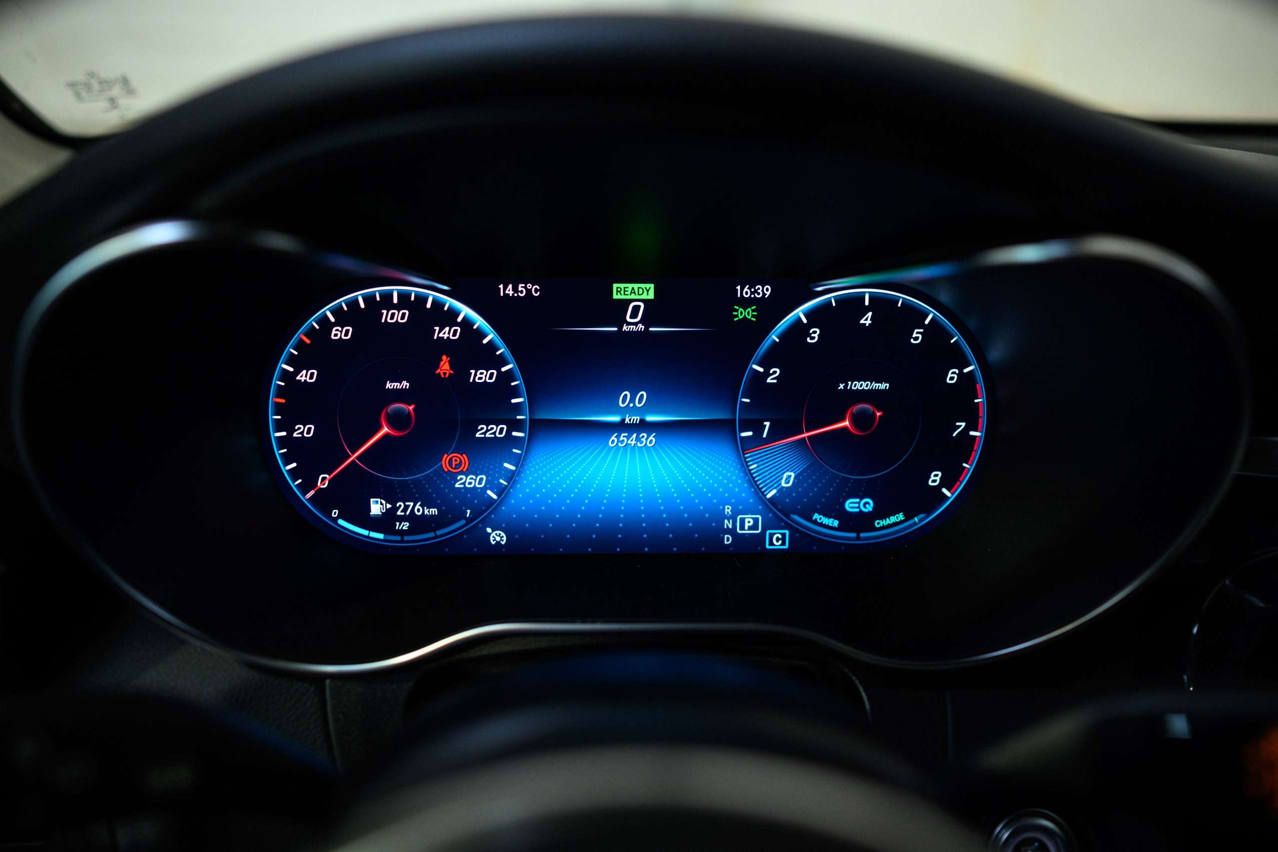 9bd8f493-541e-4f00-b91b-f16855fe6ada11-mercedes-benz-glc-200-4-matic-camera-hifi-virtual-dash.jpg