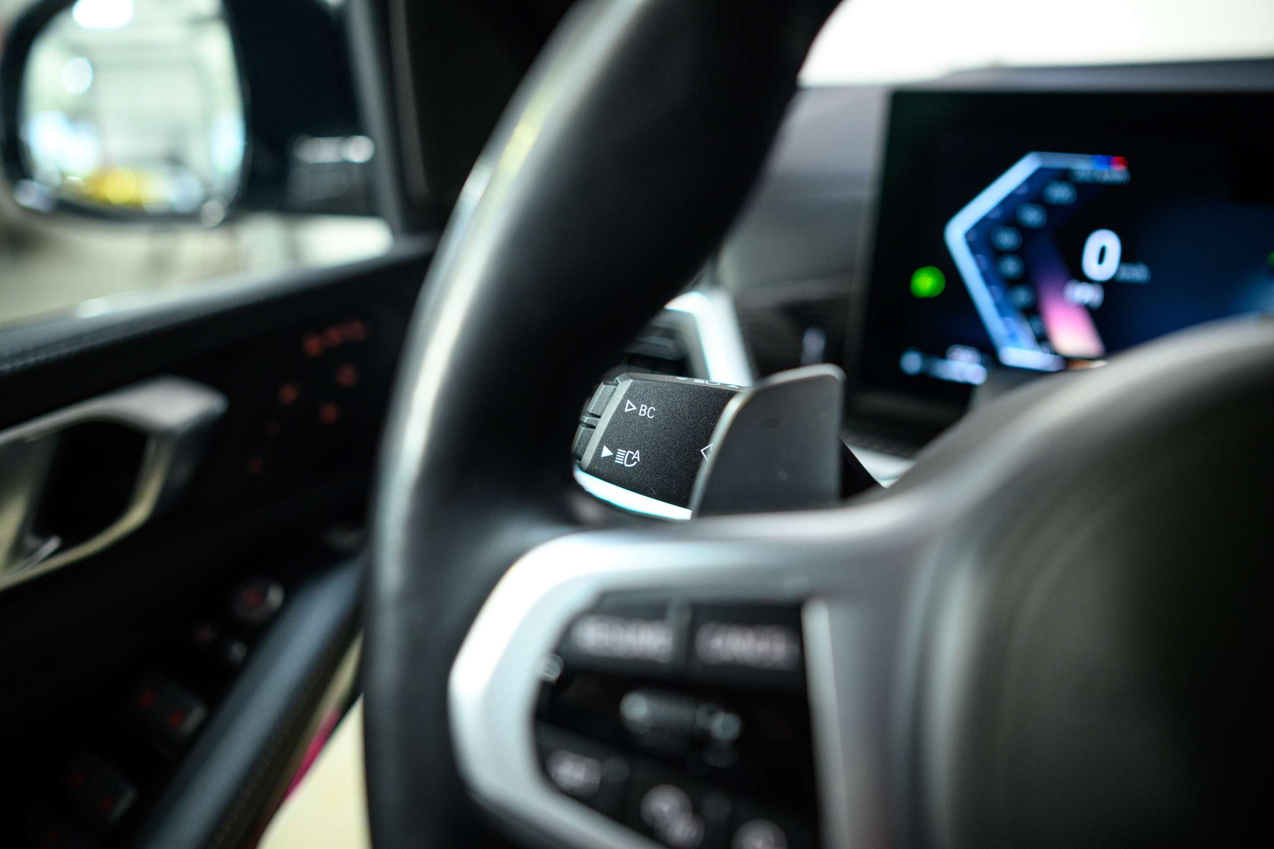 a5c408be-e792-4b7b-9f22-1bd8cd31aeaf33-bmw-x7-40d-lichte-vracht-btw-frozen-grey-full-opt.jpg