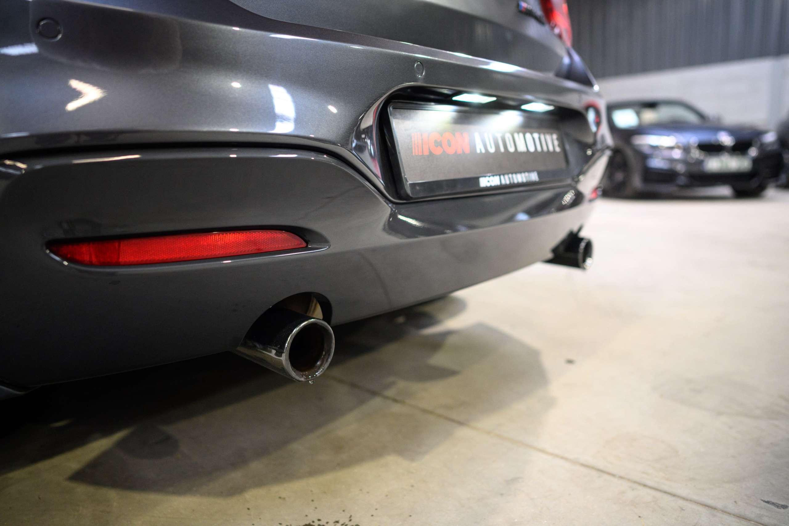 a8f72e83-5ec5-4e41-9e80-c13cd22c96b222-bmw-140-m140i-40000km-harmankardon-navi-led-pdc.jpg