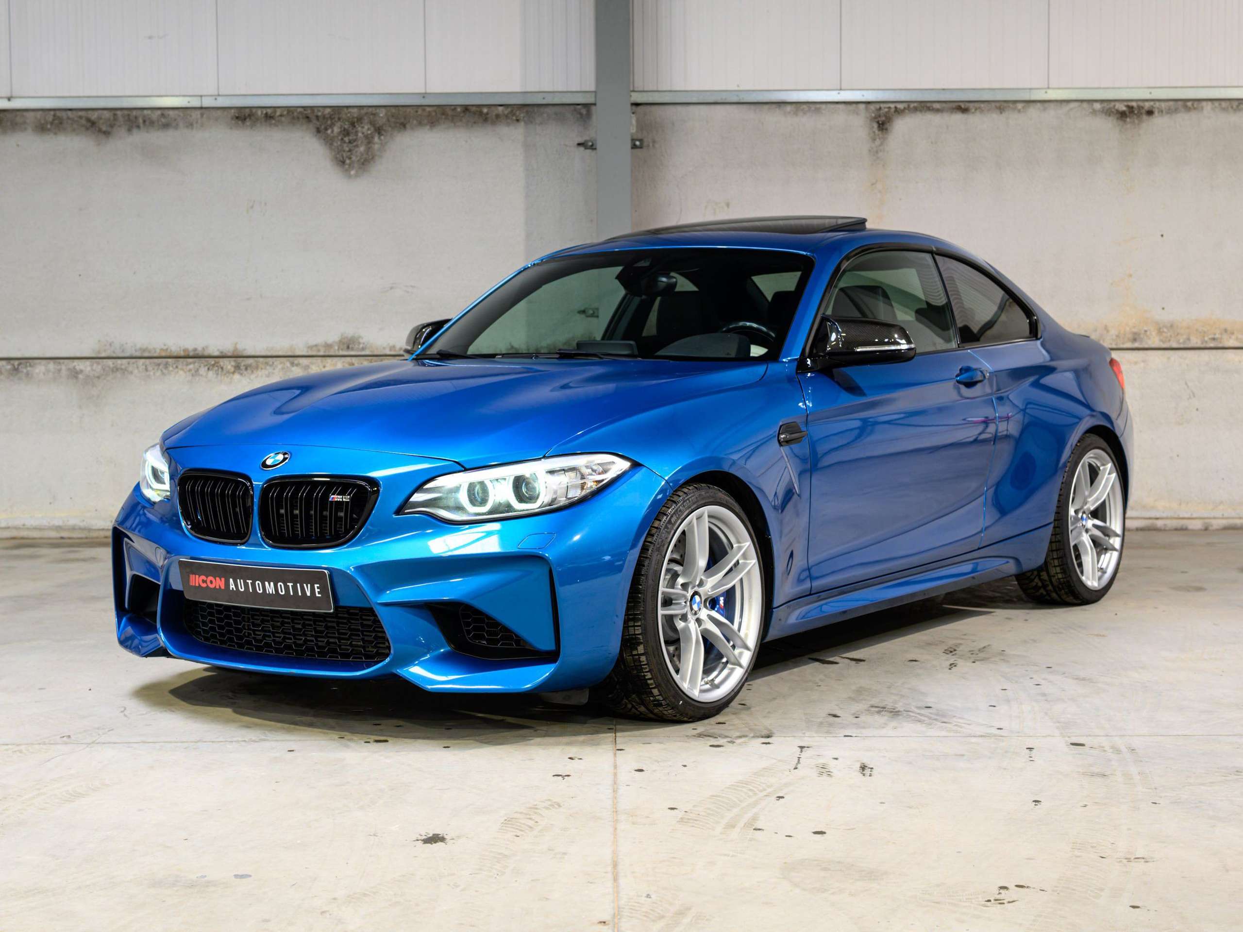 b7eeb420-9c62-46e4-a0af-fc30fdd80a3c3-bmw-m2-f87-dkg-navpro-carbon-pano-harman-kardon.jpg