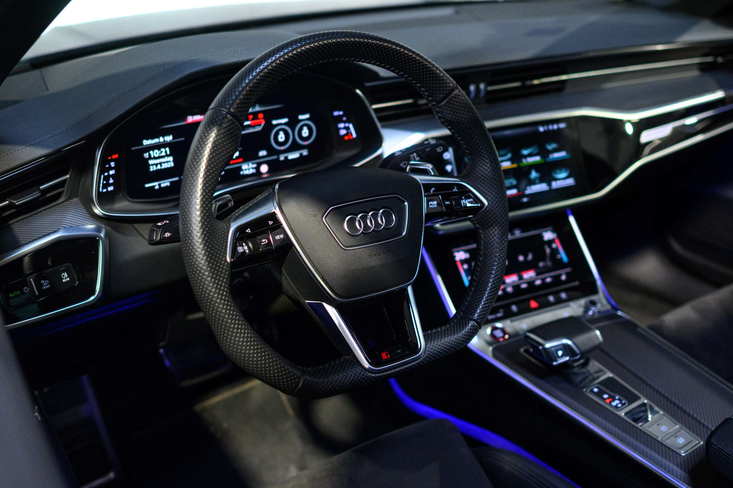 c86e6095-12f1-4979-9c75-00b5ce3d437515-audi-rs6-c8-avant-full-option-pano-bo-matrix-air.jpg