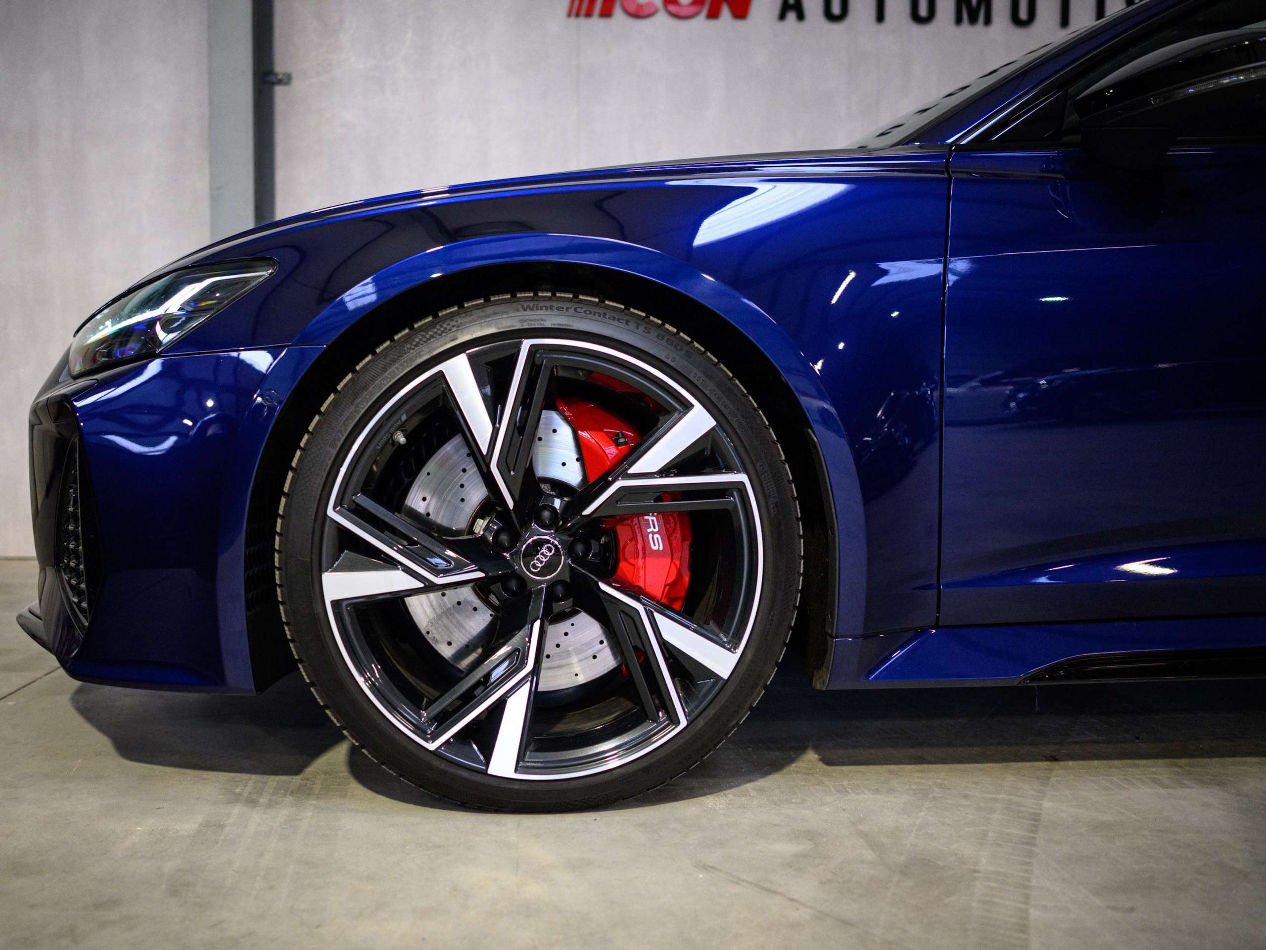 c86e6095-12f1-4979-9c75-00b5ce3d43755-audi-rs6-c8-avant-full-option-pano-bo-matrix-air.jpg