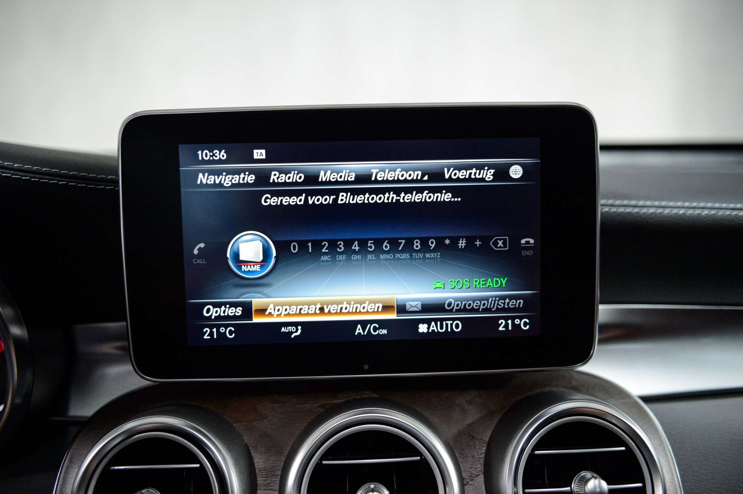 c79aa883-c8ee-429d-be75-36d73a770c4131-mercedes-benz-glc-350-e-4-matic-hybrid-amg-pano-hud-led-dynamic.jpg