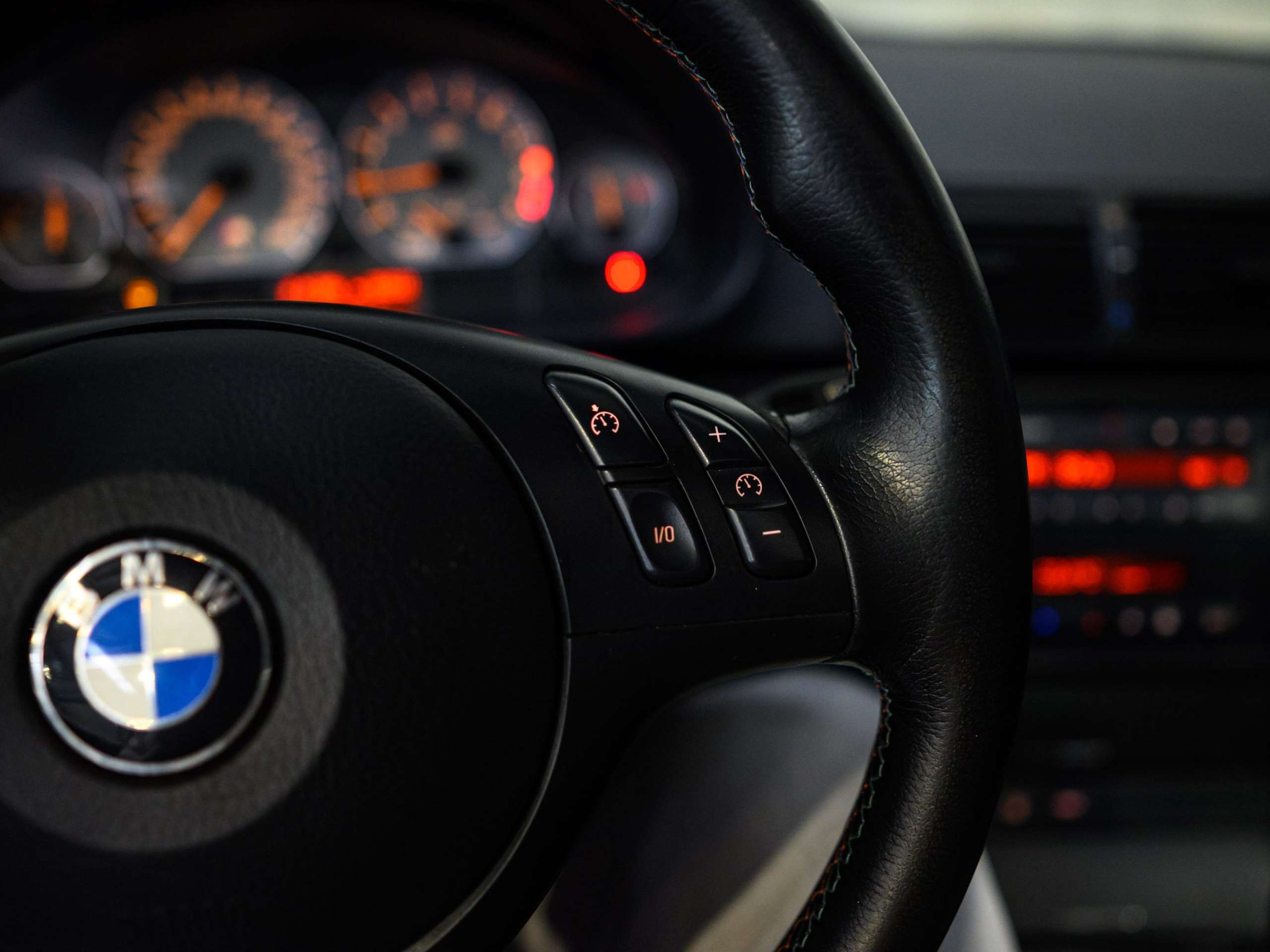 e9933596-9cff-4401-a18a-91000c34aeff23-bmw-m3-s54-cognac-competition-pano-harmankardon.jpg