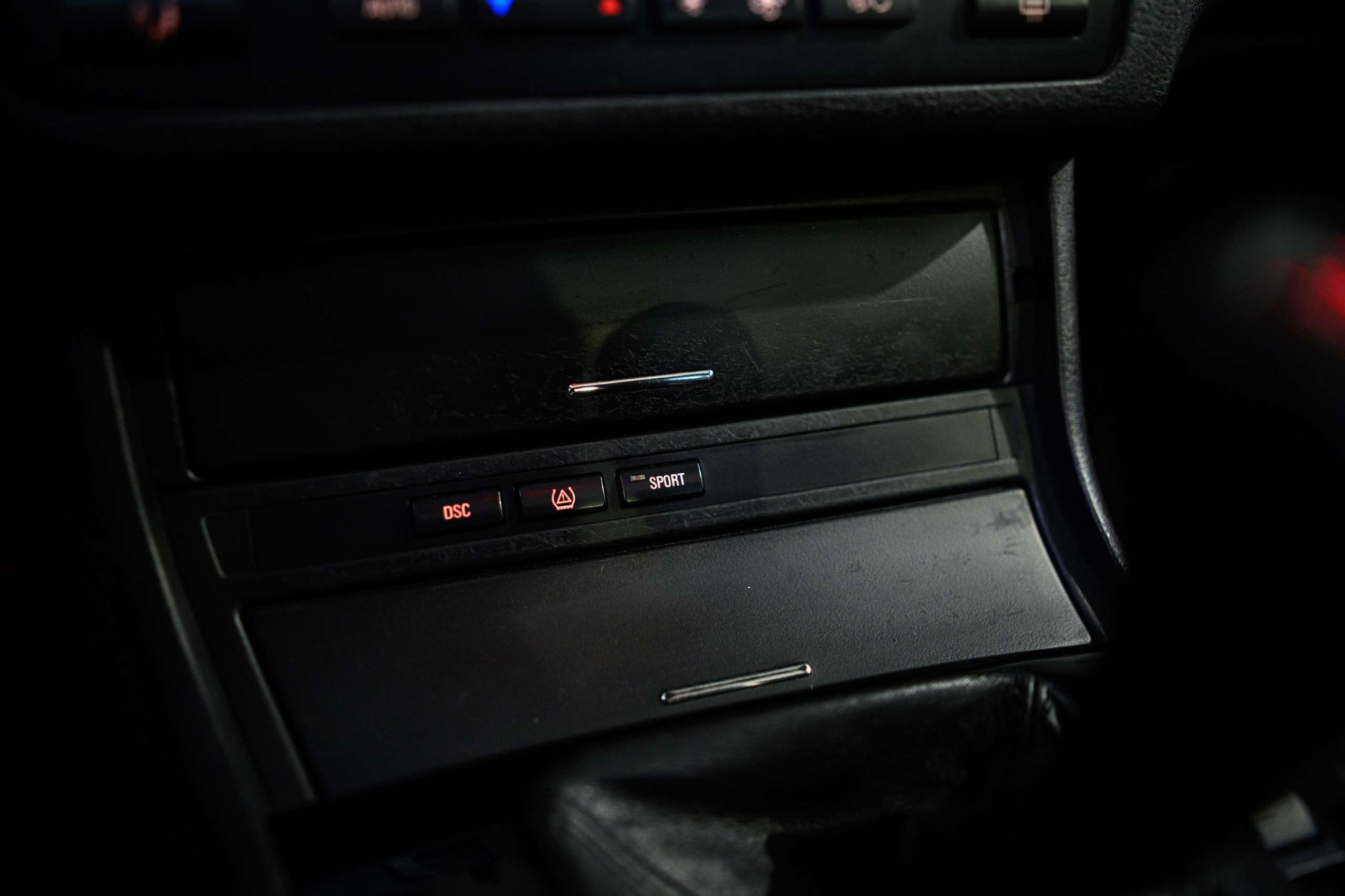 e9933596-9cff-4401-a18a-91000c34aeff25-bmw-m3-s54-cognac-competition-pano-harmankardon.jpg